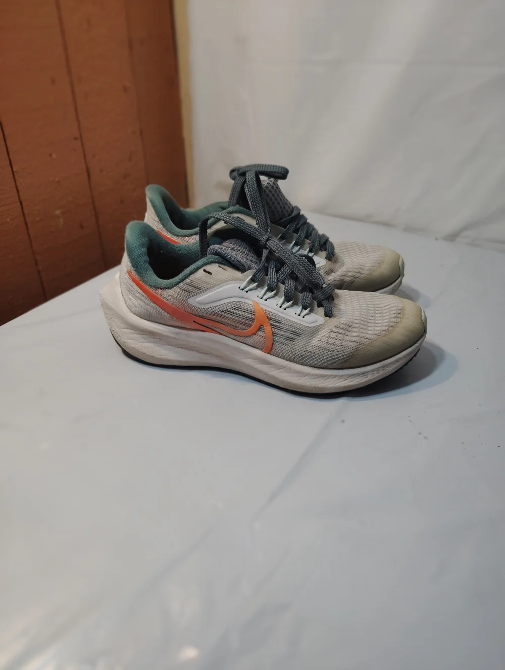 Nike Air Zoom Pegasus US Gray Running Sneaker Shoes SZ 1Y Youth